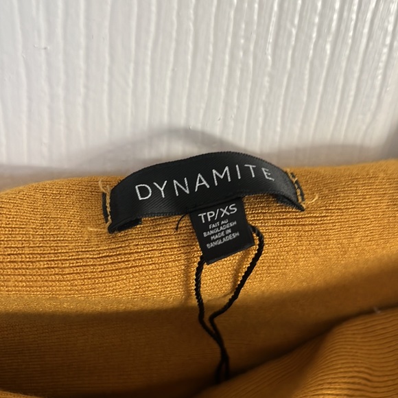 Dynamite off the shoulder top - Picture 2 of 5